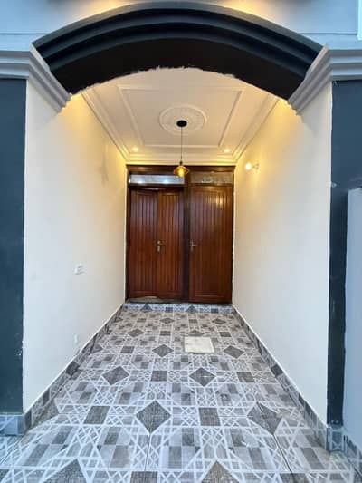 3 Marla LUXURY Living Awaits Outclass Double-Storey House In Al Kabir Town Phase 2