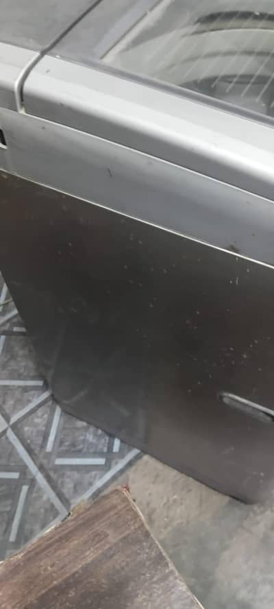 LG WASHING MACHINE 12 KG FOR SALE URGENT! ALL OKAY