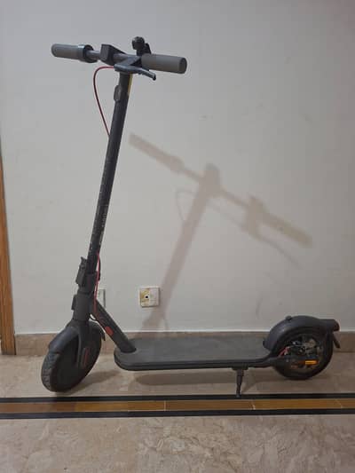 Xiaomi | Electric Scooter 4 | Model 2025 | Ev