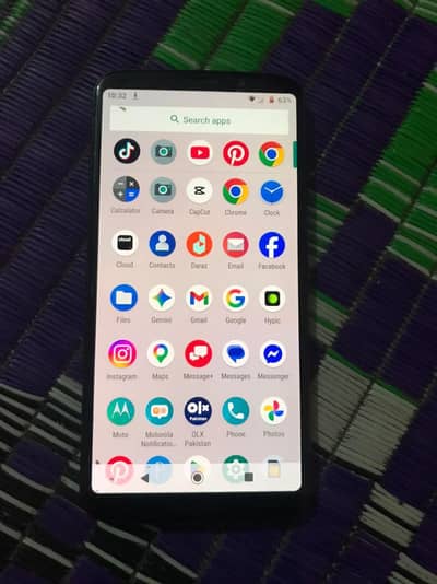 Fresh condation Moto z3 Gaming Phone 4/64