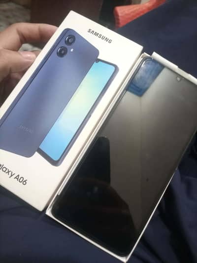 Samsung a06 with box 2month warranty exchange bhi dif dy duga