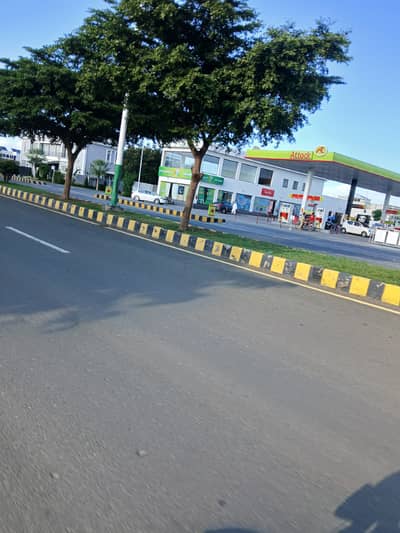 Prime Location 1kanal Plot At 70ft Road Phase 7