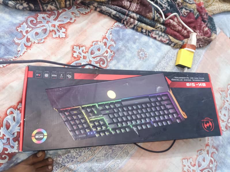 Selling Computer Components read desc 4