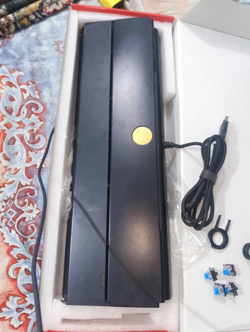 Selling Computer Components read desc 7