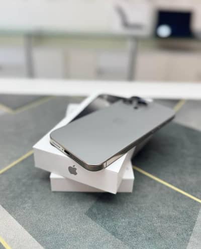 i Phone 8plus, 11,12,13,14,15 pro max on instalment Whatsap 3017395488