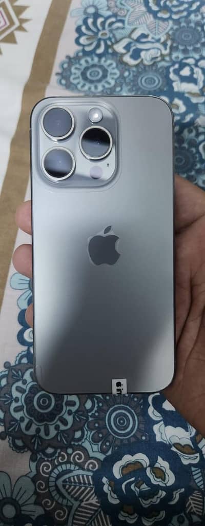 iphone 15pro 128gb bh 95  CC 261 natural colour jv  cond 10/10