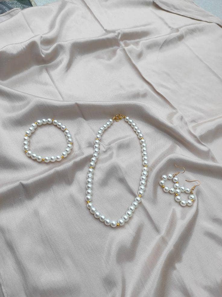 hand made braclet 10