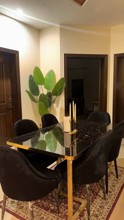 Brand new dining table for sale