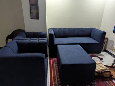 7 seeter sofa like a brand new