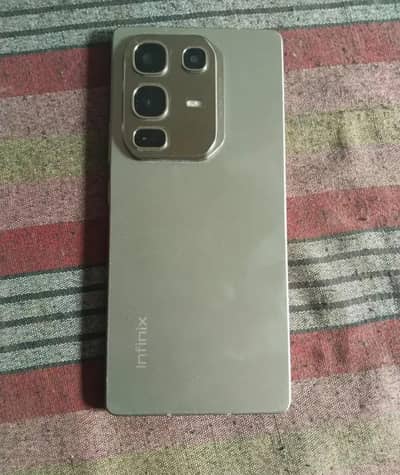 urgent sale infinix note 50 pro  3 month warrenty