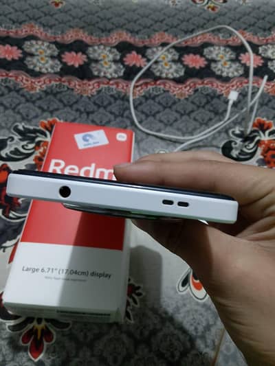Redmi a3x box available condition 10 by 10 hai gb 3/64