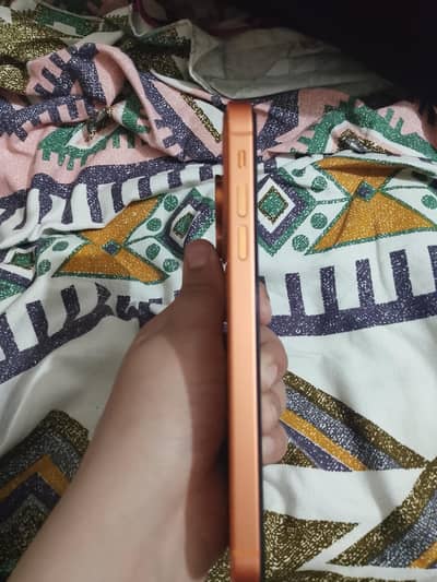 IPHONE XR CONVERTED 17 JV PANEL ORIGINAL BATTERY HEALTH 100 PERCENT