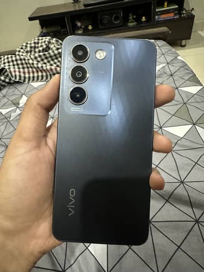 Vivo Y100