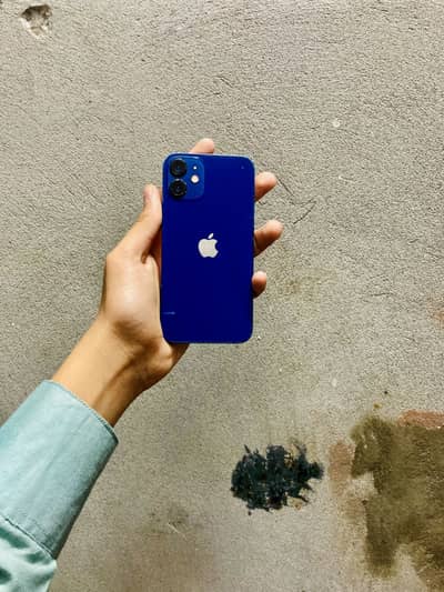 iPhone 12 mini factory unlock exchange possible