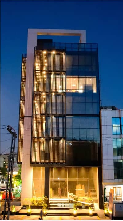 New Designer Plaza For Sale In Sector F-10 Markaz Islamabad Brand New Plaza