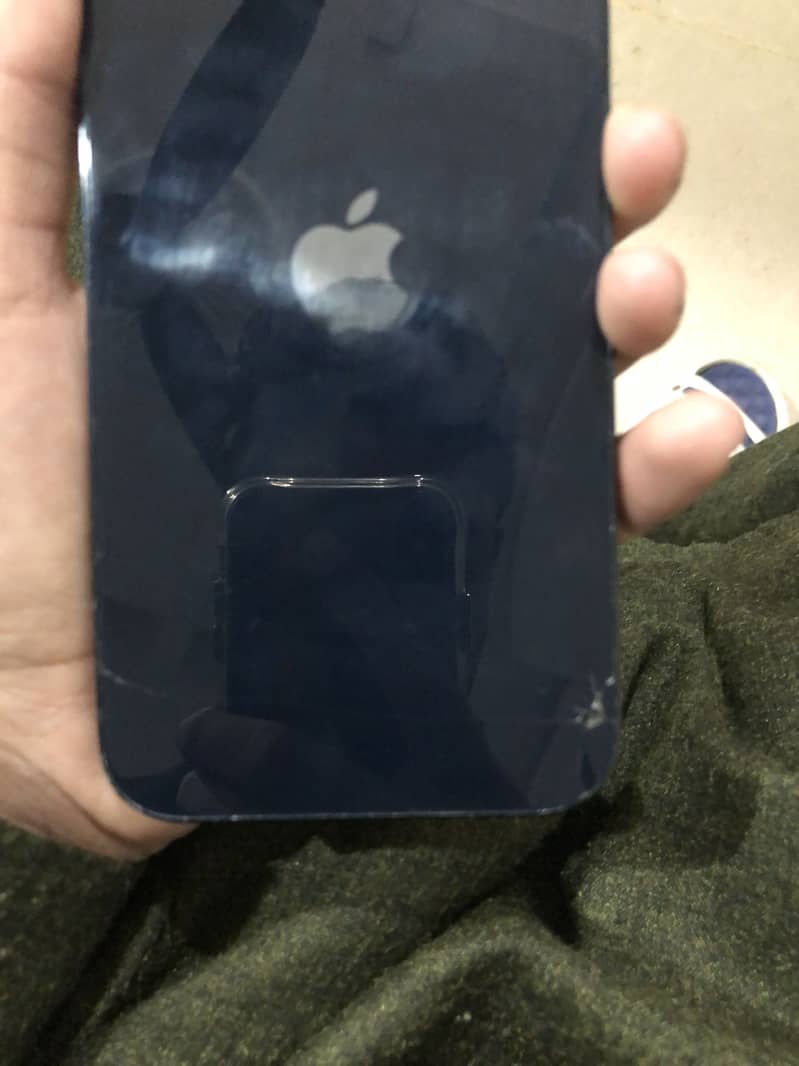iPhone 14 Plus 7
