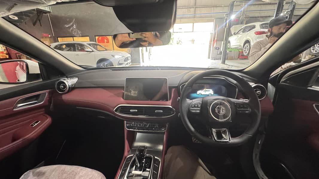 Mg hs phev or exchange with haval 1.5t (facelift) 2