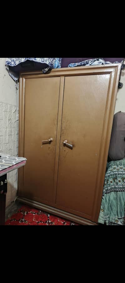 pure iron safe almari for sale