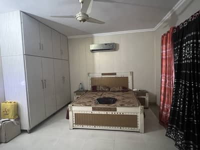 1 Kanal Upper Portion Furnished Room Ideal for Bachelors & Working Females