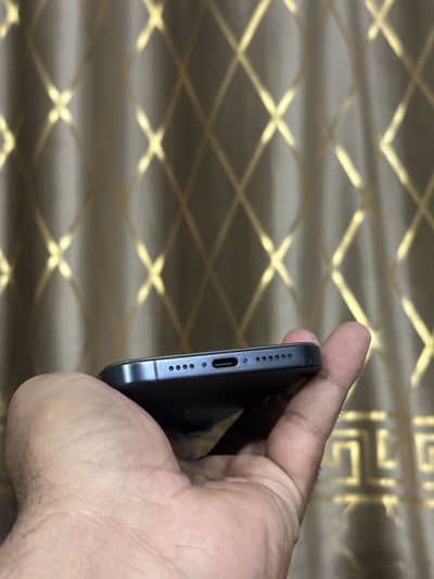 iPhone 15 pro max jv