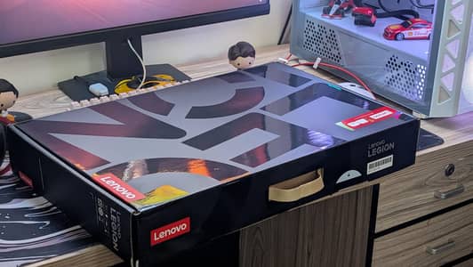 Lenovo Legion Pro 7i Gen 10 | FIFA World Cup 26™ Edition | 5070 Ti