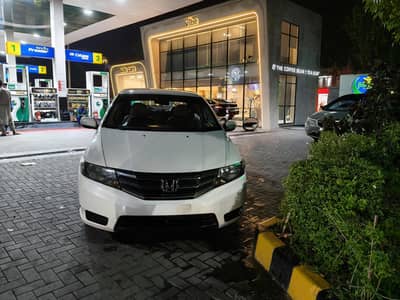 Honda city MT 1.3 2015