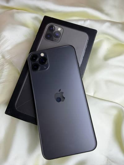 11 pro max pta aprov 64gb with box