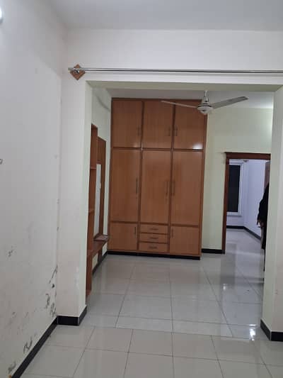 3 marla 1st floor for rent