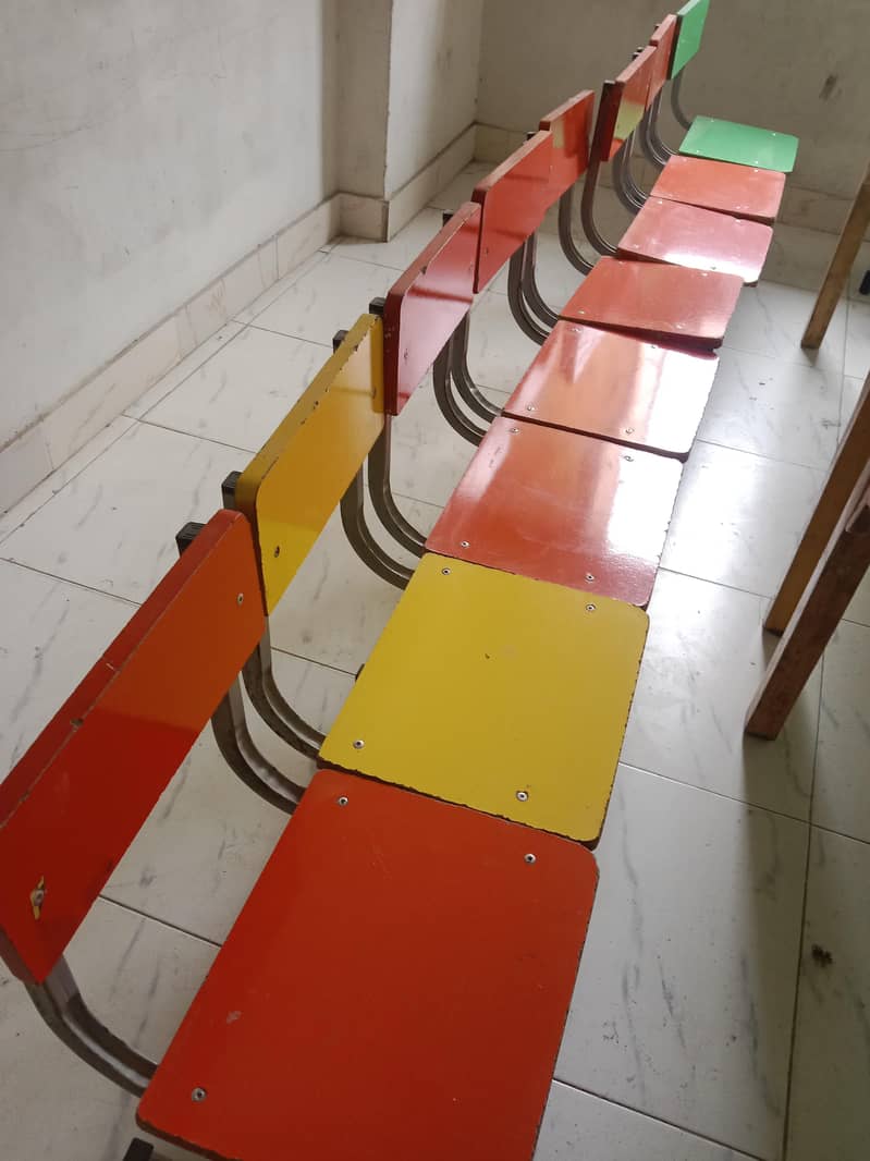 Table Chairs 1