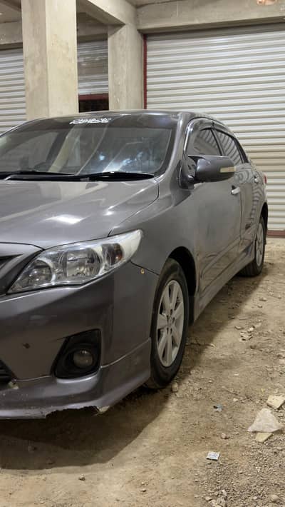Toyota Corolla GLi 2011 dec