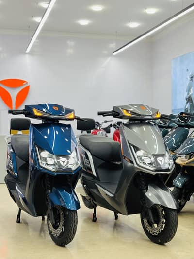 Yadea ev scooter ev bike electric scooty yadea evee metro eveon ramza