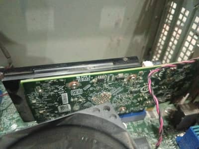 Amd R7 450 4 Gb in lush condition 2 months used only