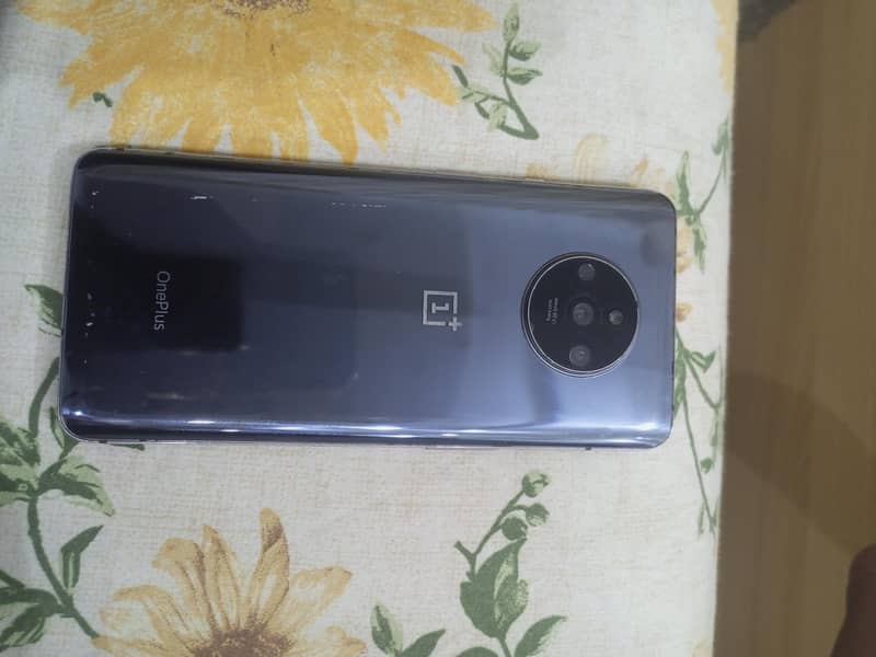 one plus 7T 1