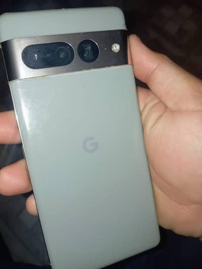 Google pixel 7 pro for sale one hand use no repear