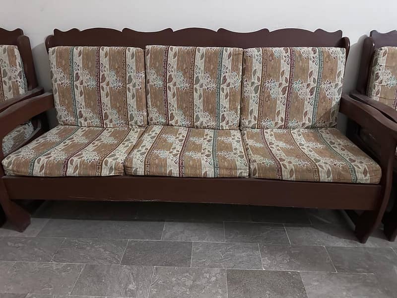 Good  Condition Sofa Set 2