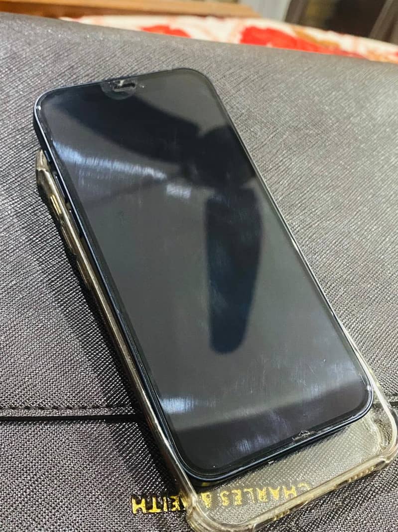 iphone 12 mint condition 4