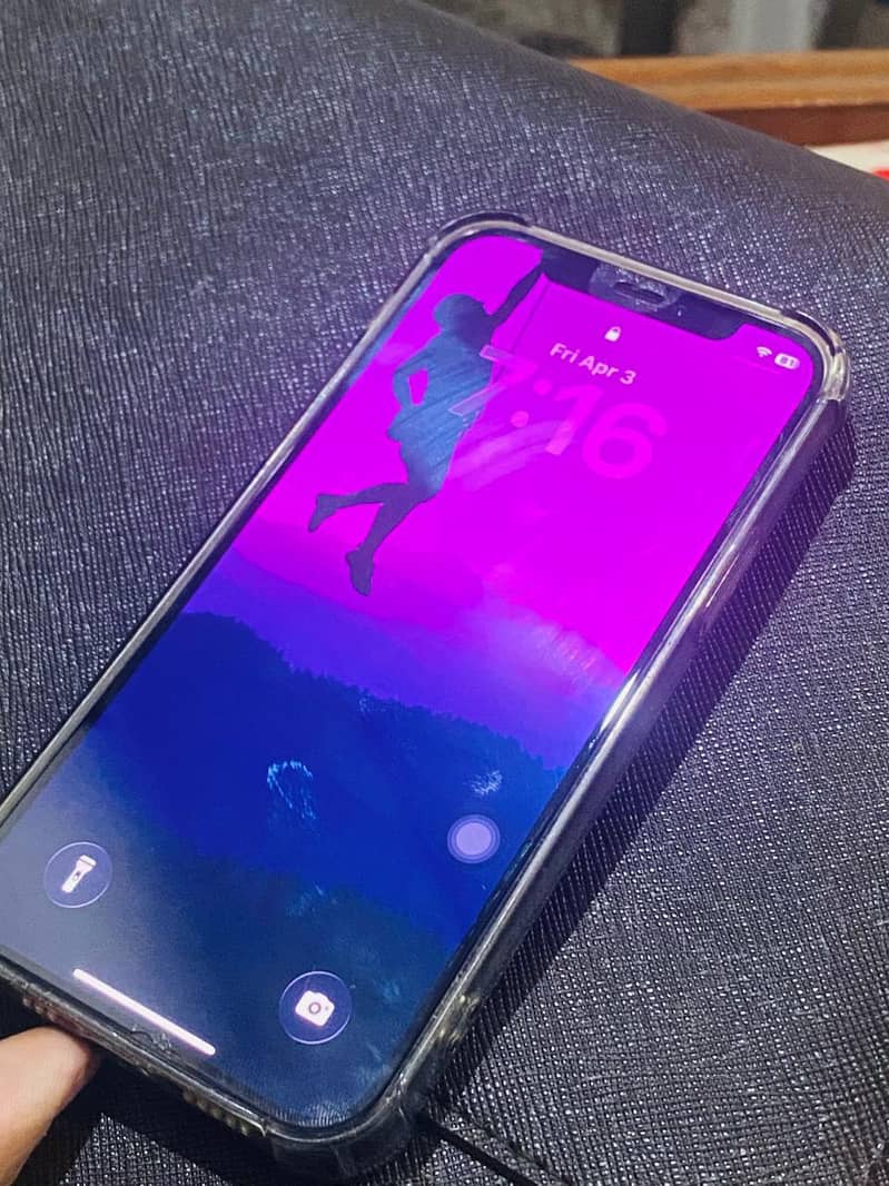 iphone 12 mint condition 6