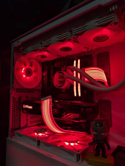 Ryzen 7 9800x3D X670E asus tuff 32gb ddr5 corsair rtx 3070 full build