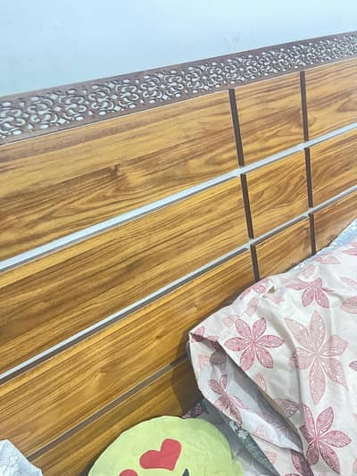 USED BED with 2 side tables ,DRESSING, CLOSET 2 Door