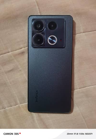 Infinix note 40 8+256 Gb condition 8/10