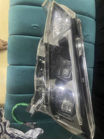 Nissan leaf car headlight broken for part