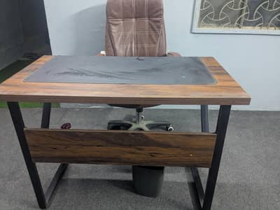 office table and chair for sell