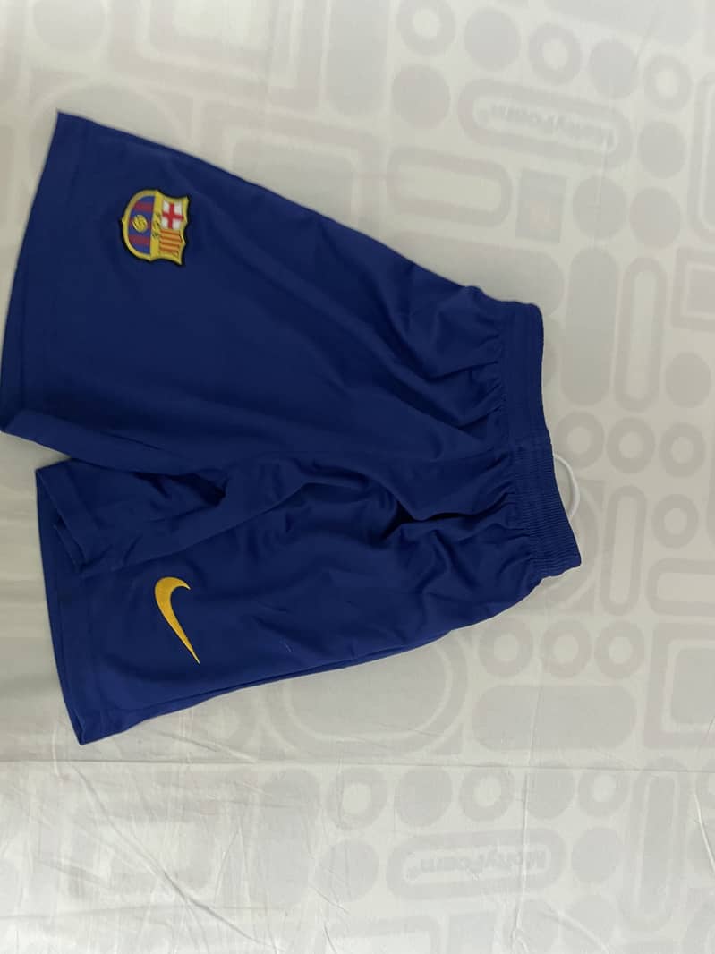 Preloved jerseys/kit 0