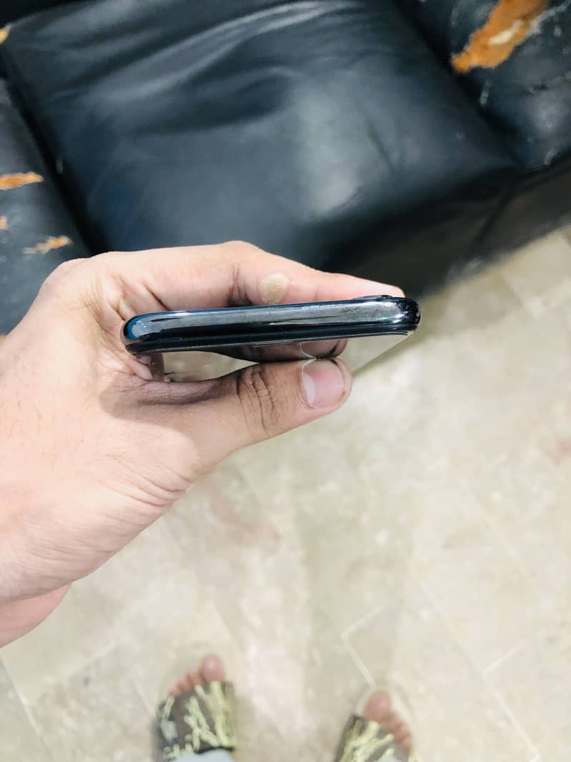 iPhone X 2