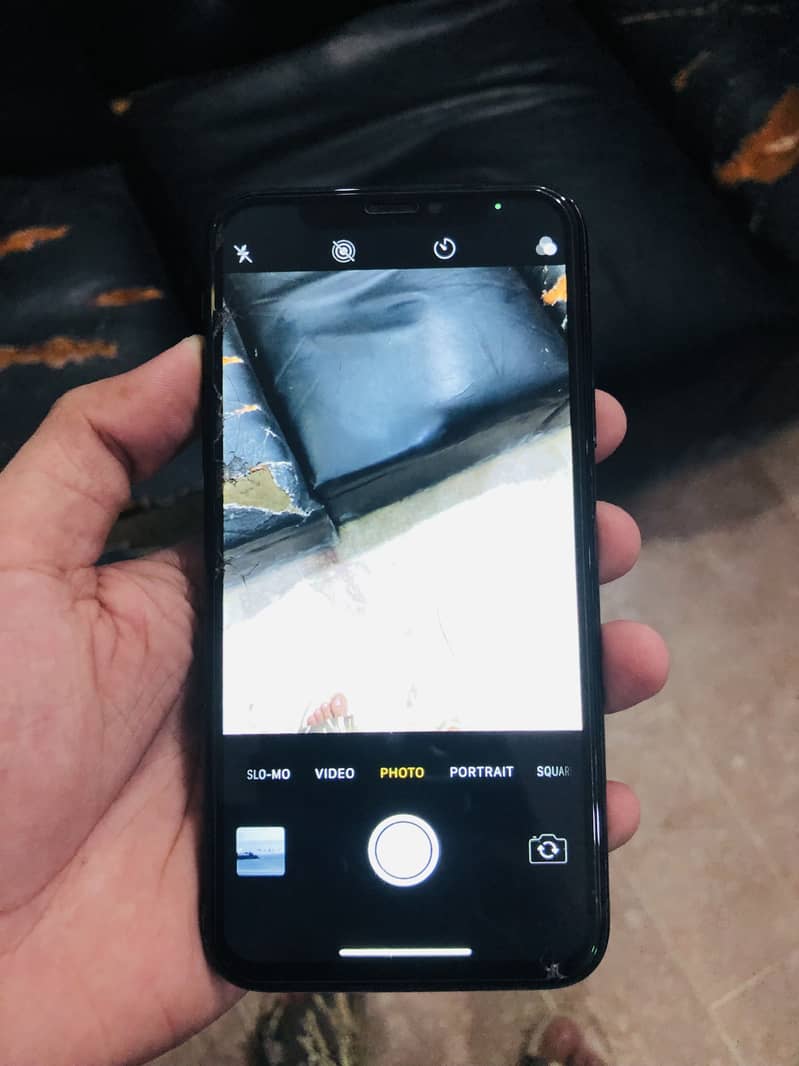 iPhone X 6