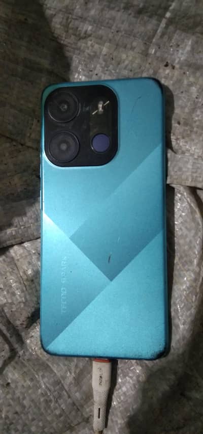 Tecno spark go 4 64 all ok koi b masla nh he Mobil me only Mobil