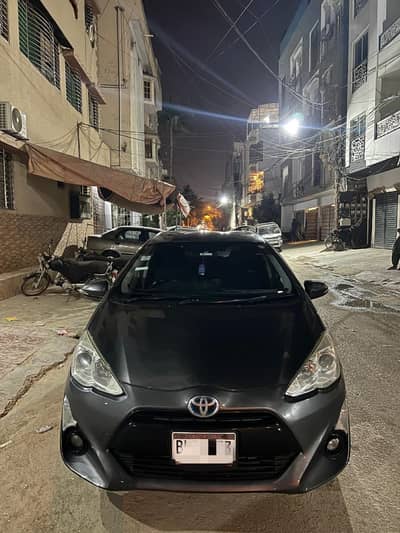 Toyota aqua S push 2015/18