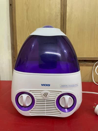 Vicks  Electric Air Humidifier