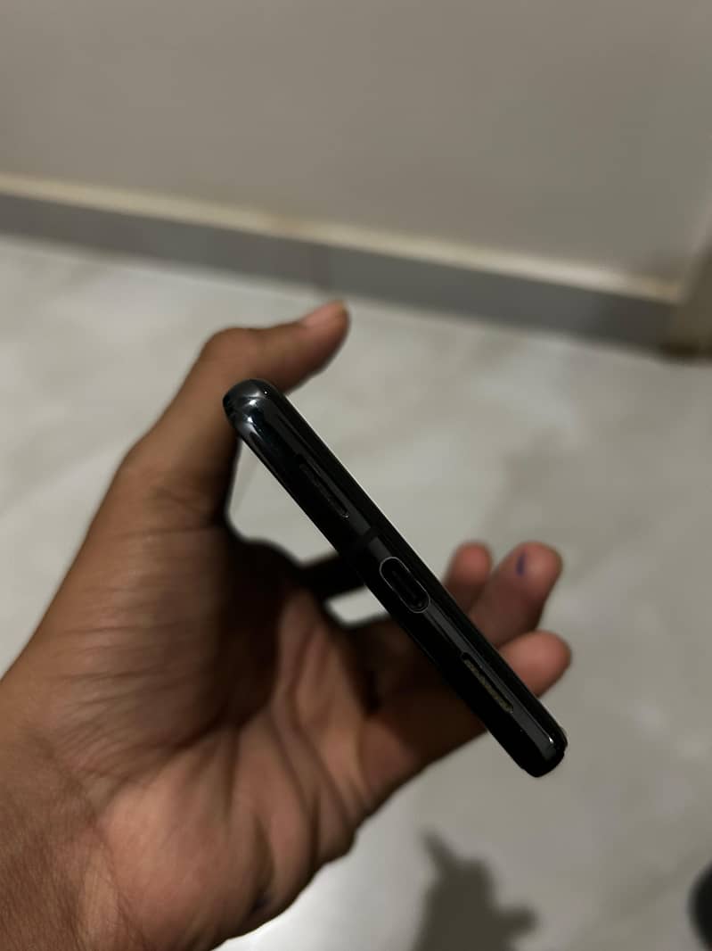 Google pixel 7 pro 4