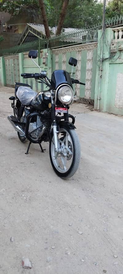 Suzuki GS SE 2021#0/3/1/7/0/0/2/4/6/2/9